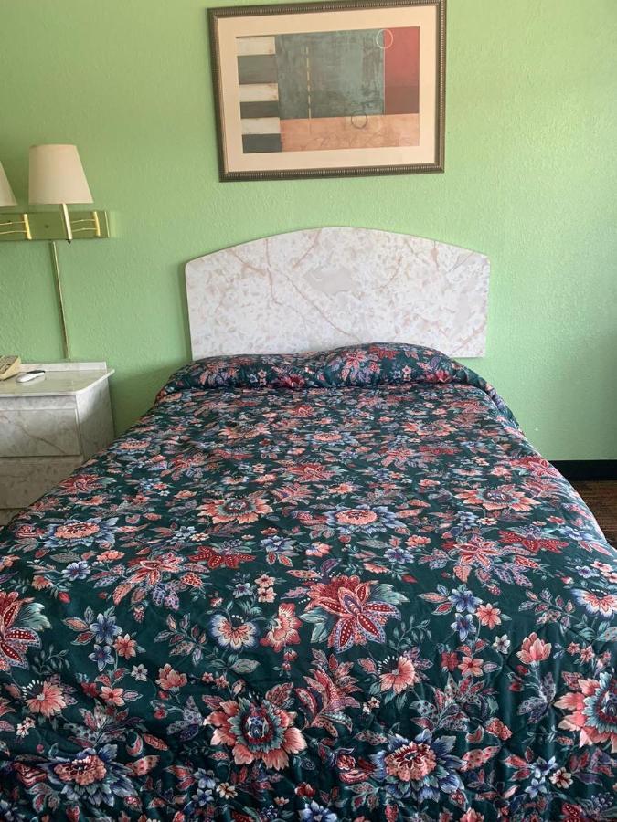 Seminole Inn Donalsonville エクステリア 写真