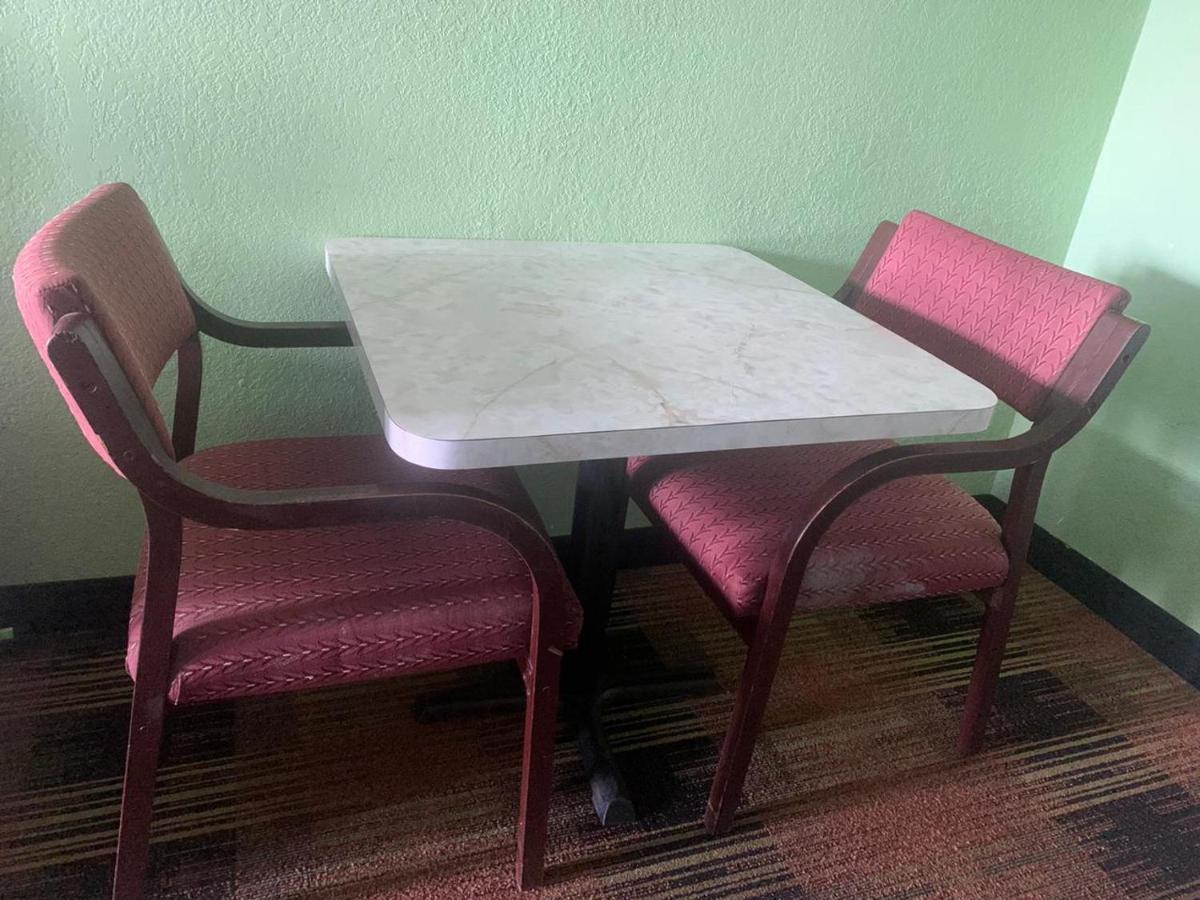Seminole Inn Donalsonville エクステリア 写真