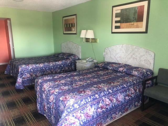 Seminole Inn Donalsonville エクステリア 写真