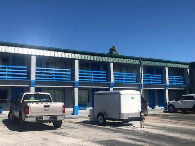Seminole Inn Donalsonville エクステリア 写真